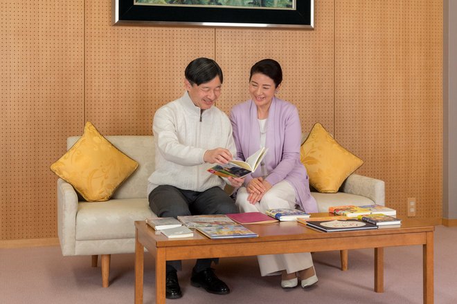 Japonski prestolonaslednik Naruhito in njegova soproga Masako FOTO: Reuters