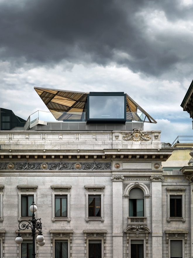 Priceless Milano (na fotografiji) je skupaj s paviljonom Cube najbolj prepoznavna arhitektura biroja Associati. Foto Andrea Martiradonna