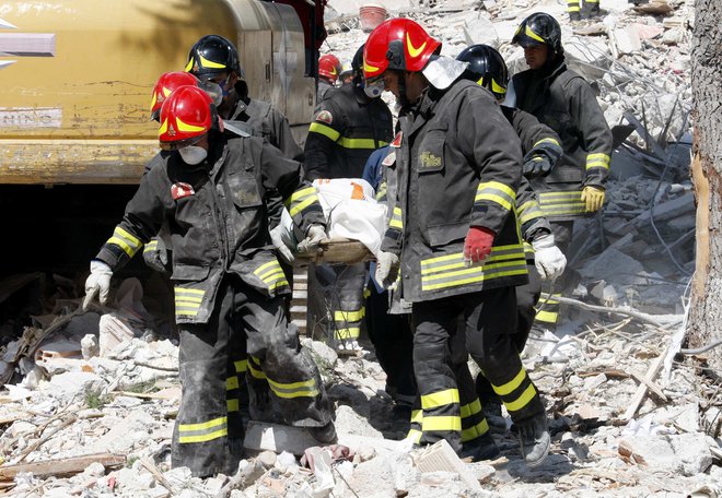 Škoda je bila ogromna. FOTO: Giampiero Sposito/Reuters