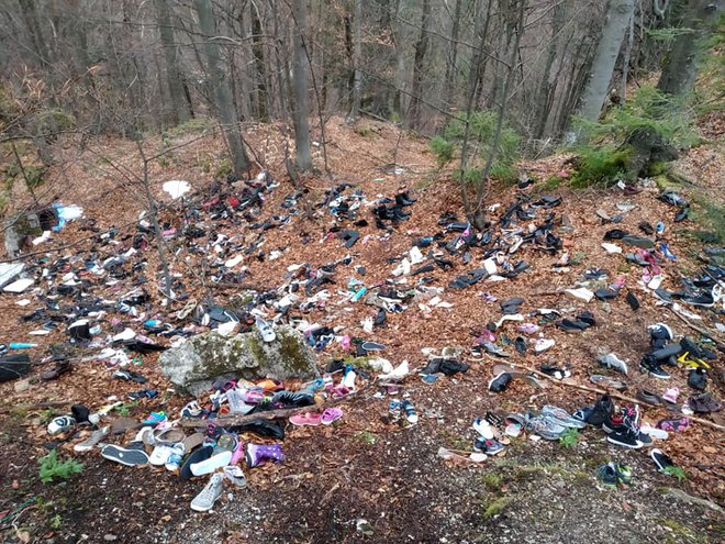 Čevlji sredi Črnovrške planote. FOTO: Jure Benčina&nbsp;