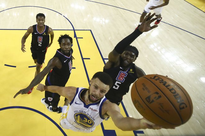 Stephen Curry je končnico začel z 38 točkami. FOTO: USA Today