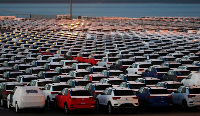 Kar osem odstotkov čezatlantske trgovine predstavljajo izdelki avtomobilske industrije. FOTO: Reuters