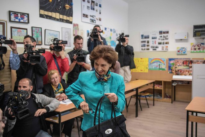 Kandidatka največje opozicijske stranke VMRO-DPMNE Gordana Siljanovska Davkova verjame v zmago. FOTO: Robert Atanasovski/AFP