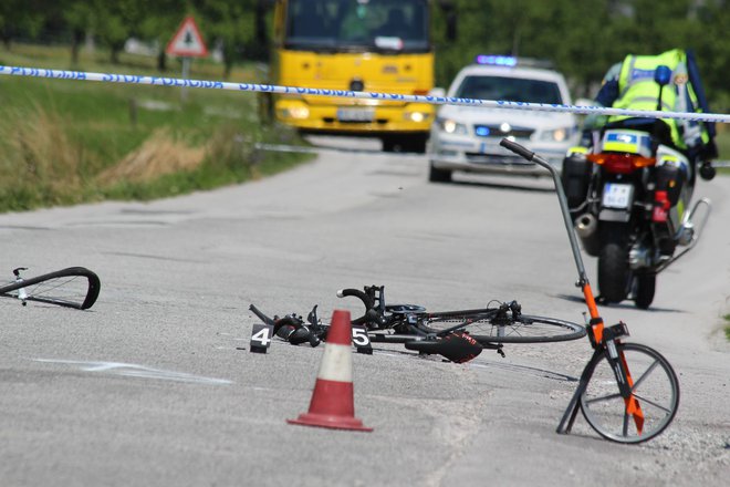 Kolesarji veljajo za ene najranljivejših udeležencev v prometu (simbolična fotografija). FOTO: Špela Ankele/Delo