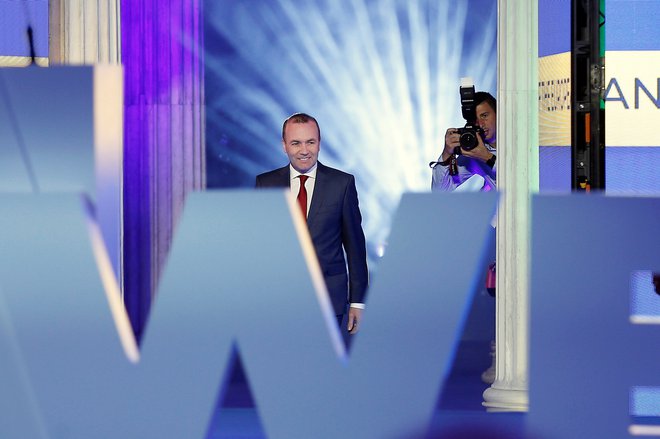 Manfreda Webra čaka težka pot na vrh evropske komisije. FOTO: REUTERS/Costas Baltas