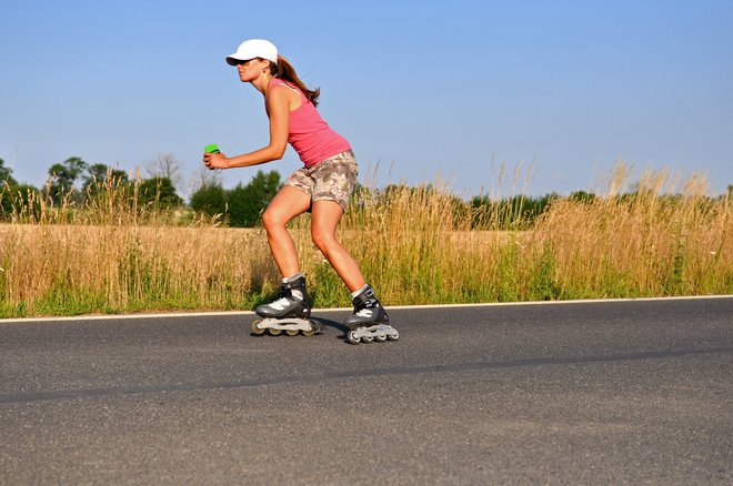 Rolanje je lahko oddih ali šport v naravi. FOTO: Shutterstock