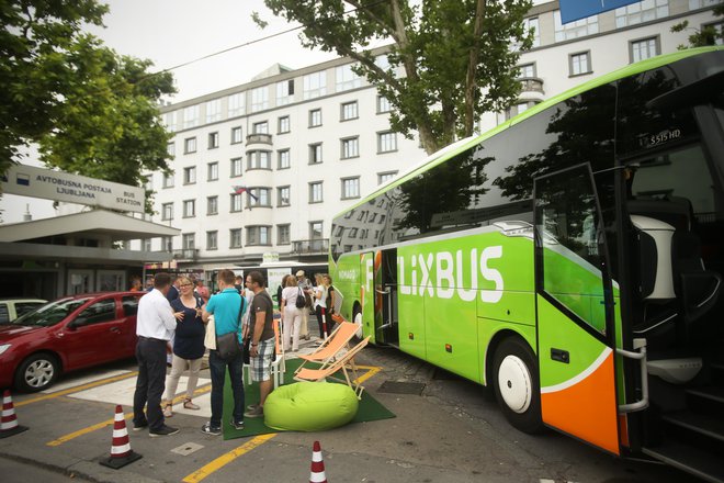 Zeleni avtobusi so na poti v 29 držav. Foto Jure Eržen/Delo