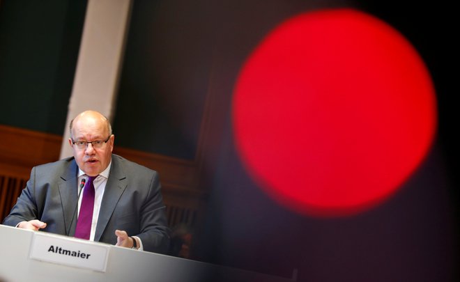 Nemški gospodarski minister Peter Altmaier stavi na nacionalno industrijsko strategijo. FOTO: Reuters