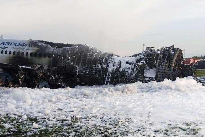 Gre za eno najhujših letalskih nesreč v Rusiji v zadnjih letih. FOTO: Reuters