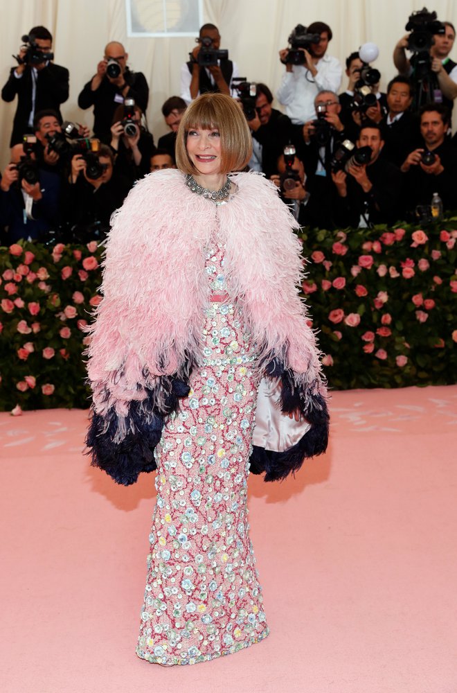 Urednica modne revije Vogue Anna Wintour v Chanelu FOTO: Andrew Kelly/ Reuters