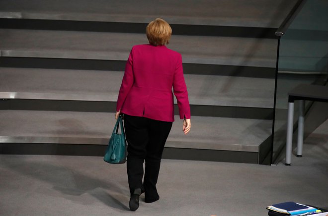 Nemška kanclerka Angela Merkel pravi, da ni na razpolago za noben nadaljnji politični položaj, tudi v Evropi ne. FOTO: Odd Andersen/AFP