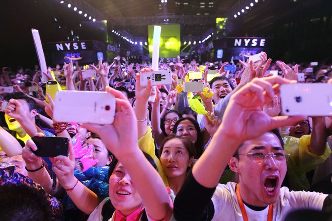 Javna ponudba delnic kitajske spletne dražbene platforme Alibaba je največja javna ponudba do zdaj, toda največji niso tudi najdražji. Foto AFP