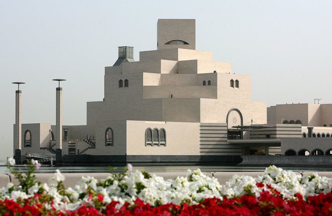 Pei se je podpisal tudi pod Islamski muzej umetnosti v Dohi v Katarju. FOTO: Karim Jaafar/AFP