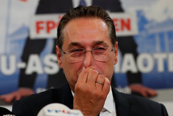 Podkanclerja Heinz-Christiana Stracheja so potopili nečedni posli. FOTO: Reuters