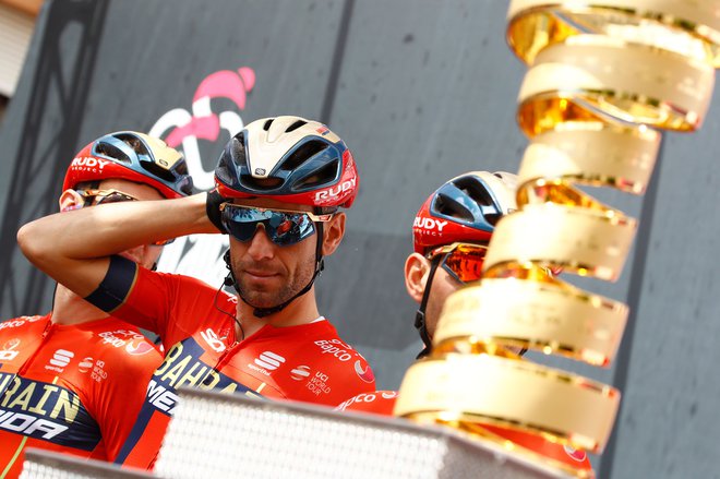 Vincenzo Nibali lahko po kronometru spet bolj optimistično pogleduje proti pokalu, ki ga je dvakrat že dvignil v zrak. FOTO: AFP
