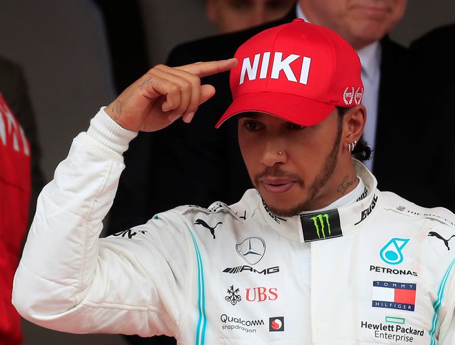 Lewis Hamilton je zmago posvetil Nikiju Laudi. FOTO: Reuters
