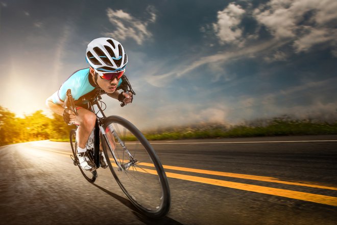 Z vadbo intervalov menjave ritma pripravimo telo na pospeševanja na tekmi. FOTO: Shutterstock