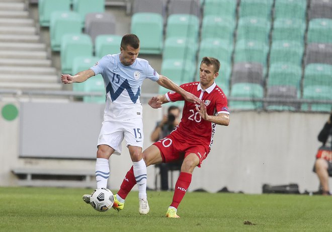 Strelec edinega slovenskega gola po 180 minutah lige narodov Damjan Bohar je bil med vidnejšim igralci v slovenski reprezentanci. FOTO: Jože Suhadolnik/Delo