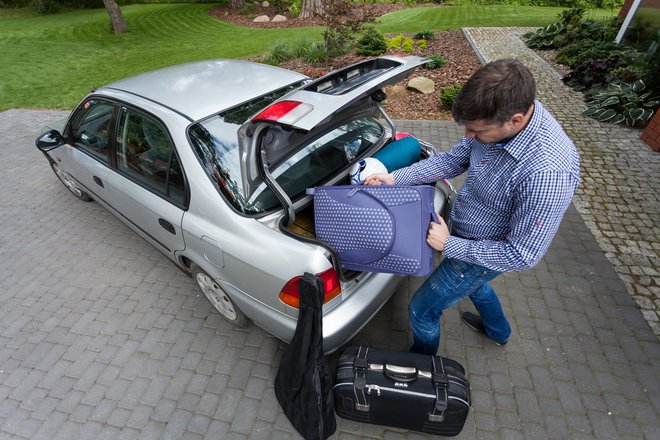 Za varno razporeditev prtljage si je treba vzeti čas. FOTO: Shutterstock