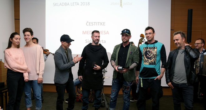 Letošnji nagrajenci Zala Kralj &amp; Gašper Šantl in Siddharta Foto Zlata Piščal