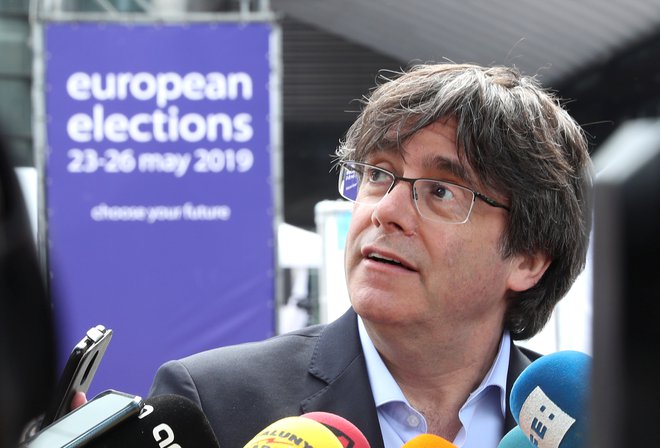 Carlesu Puigdemontu ni dovoljeno vstopiti v evropski hram demokracije.<br />
FOTO: Reuters