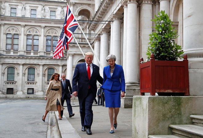 Trumpov obisk v Veliki Britaniji vendarle kaže predsednikovo pristranskost domovine svoje škotske matere ob hkratnih zamerah do nemških korenin svojega starega očeta. Foto:&nbsp;Reuters