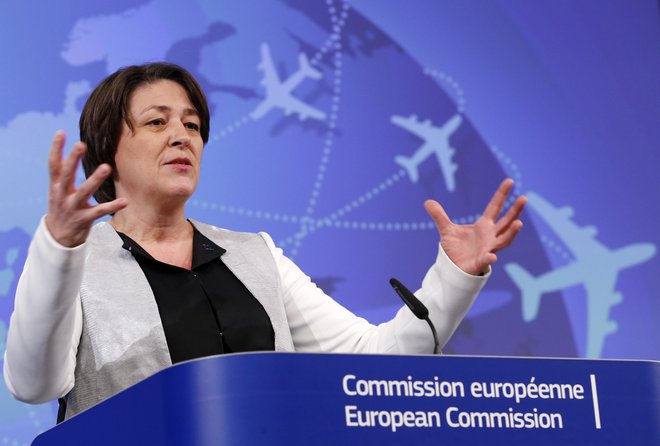 Komisarka Violeta Bulc svetuje Sloveniji, naj glede prihodnje evropske komisije razmišlja strateško. FOTO: François Lenoir/Reuters