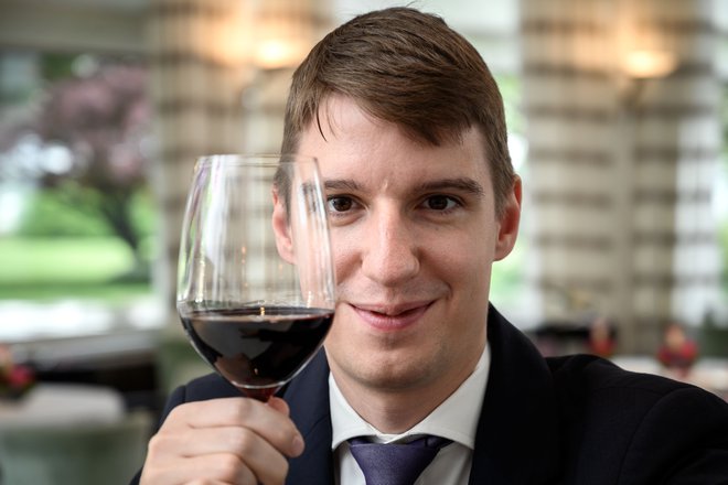 Najboljši sommelier na svetu Marc Almert z vinom nima prav dolge zgodovine. FOTO: Fabrice Coffrini/AFP