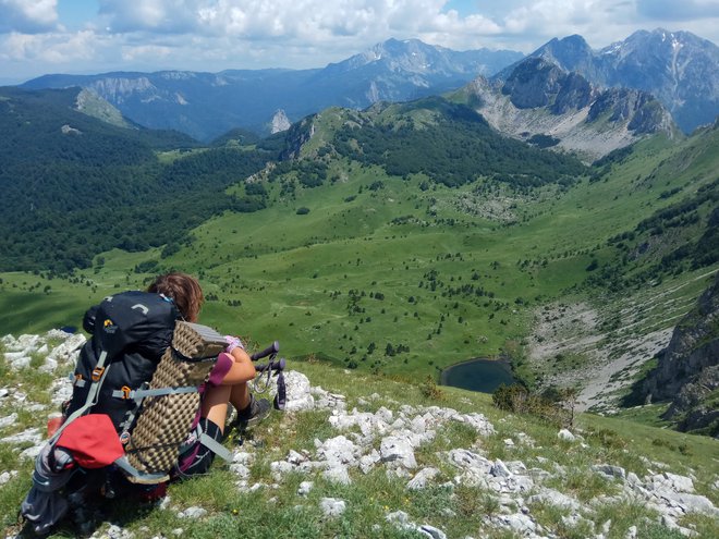 Triinšestdeset dni dolga pot je postregla s čudovitimi razgledi. Uglješin vrh je Hana Geder uvrstila med najlepše točke na poti. FOTO: osebni arhiv