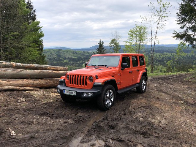 Jeep wrangler v svojem naljubšem okolju. FOTO: Aljaž Vrabec