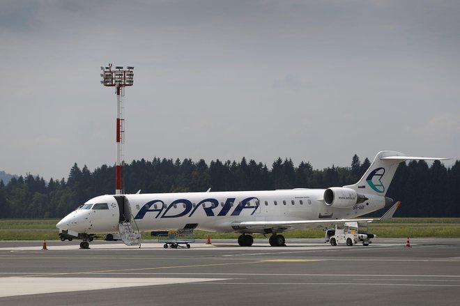 V Adrio Airways smo poslali več vprašanje glede nameravanih odpovedi letov in razlogov zanje. Ko jih dobimo, jih bomo objavili.
Foto: Leon Vidic/Delo