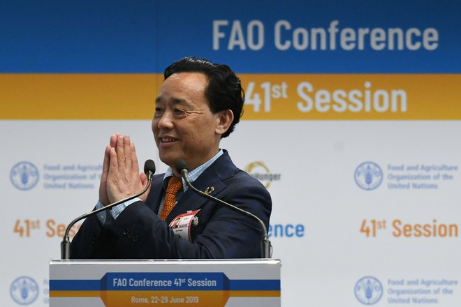 Qu, namestnik kitajskega ministra za kmetijstvo, je že pred današnjim glasovanjem veljal za favorita. FOTO:&nbsp; Vincenzo Pinto/AFP