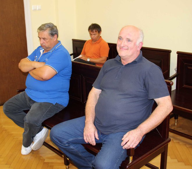 Franc Krošelj (levo) in Jože Klemenčič sta sedla na zatožno klop.<br />
FOTO: Tanja Jakše Gazvoda