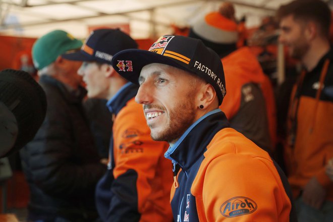 Upal je, da bo lahko nadaljeval sezono tudi s poškodovano ramo, a se ni izšlo. Antonio Cairoli je predčasno končal tekmovalni ritem. FOTO: Leon Vidic/Delo