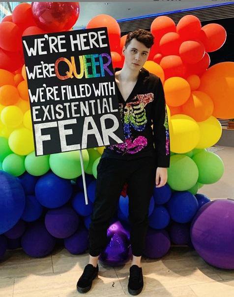 Daniel Howell se je odločil, da bo po svojem &raquo;coming outu&laquo; postal glasnik LGBTQ populacije. FOTO: Instagram D. H.