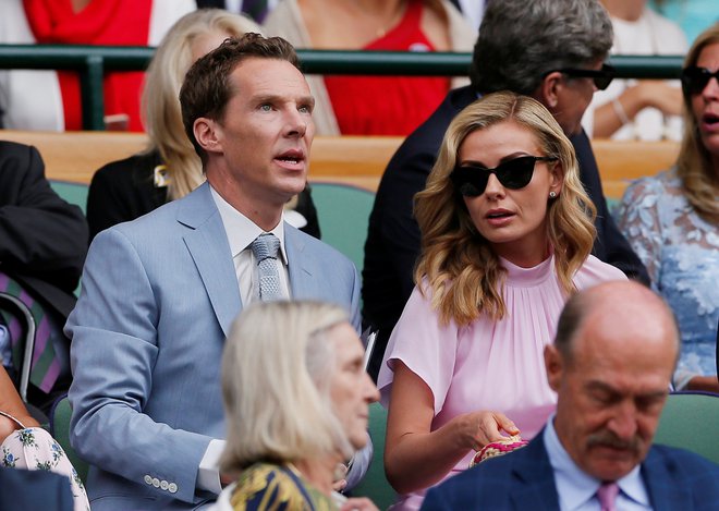 Finalni dvoboj sta spremljala tudi Benedict Cumberbatch in pevka Katherine Jenkins. Foto Reuters