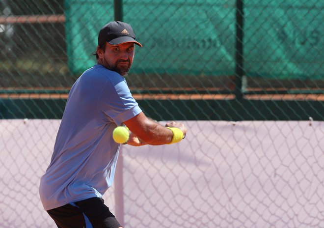 Patrick Rafter je uslišal želje prirediteljev in prišel v Umag, Goranu Ivaniševiću pa v ekshibicijskem dvoboju ni bil kos. FOTO CROPIX