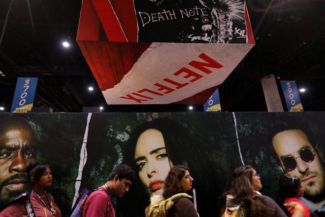 Uporabniki Netflixa le četrtino časa namenijo za gledanje njihove izvirne produkcije. Foto Reuters