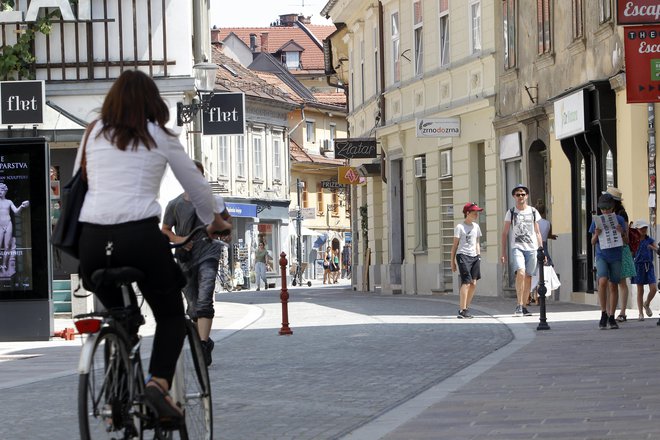 Del Trubarjeve med Prešernovim trgom in Prečno ulico so urejali tri mesece. Fotografije:&nbsp; Mavric Pivk