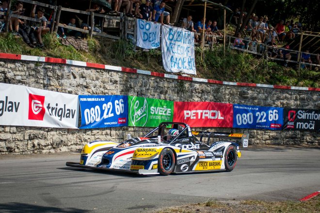 Italijanski dirkač Simone Faggioli je bil z normo M20FC (na fotografiji) prepričljivo najhitrejši na progi od Ilirske Bistrice do Šembij. FOTO: Luka Gregorič