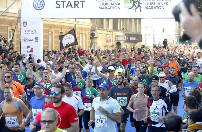 Ljubljanski maraton je ena od komercialno najbolj donosnih prireditev za &raquo;rekreativne profesionalce&laquo; v Ljubljani. FOTO: Roman Šipić/Delo