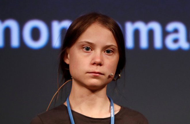 Greta Thunberg vnaprej pove, kakšno je njeno dojemanje sveta &ndash; črno-belo &ndash; in kaj želi doseči &ndash; strah in paniko. FOTO: Reuters