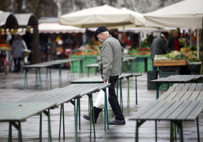 Desusnaj pridruži tisti vladni skupini, ki ji je resnično mar za upokojence. Foto Roman Šipić