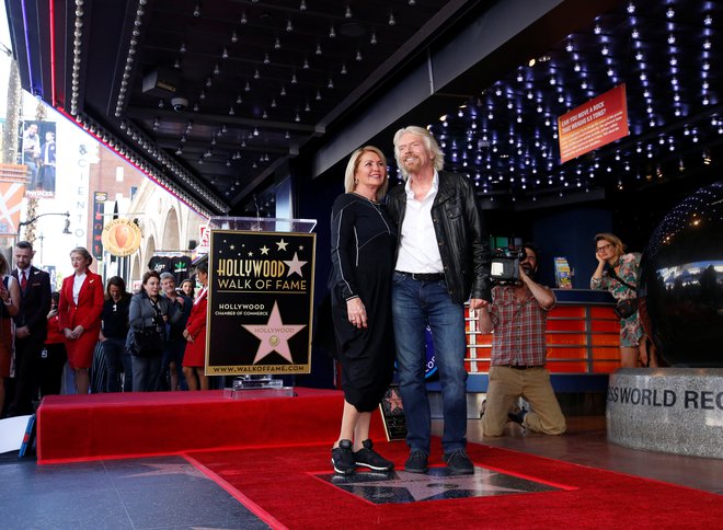 Richard Branson z ženo Joan Templeman. FOTO: Mario Anzuoni/Reuters