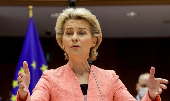 Prvi govor Ursule von der Leyen o stanju v Uniji.&nbsp; FOTO: Olivier Hoslet/Reuters