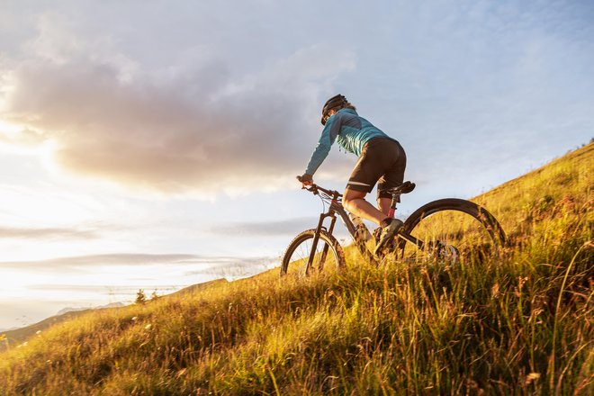 Poletovci kljub neskončnemu navdušenju nad možnostmi elektrike po kolesarsko ostajamo zvesti tudi klasiki. FOTO: Shutterstock