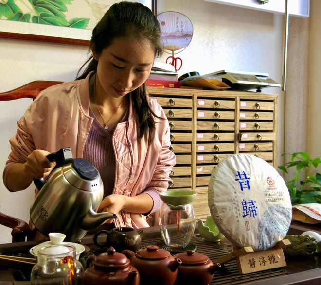 Čajna tržnica, Kunming, Junan