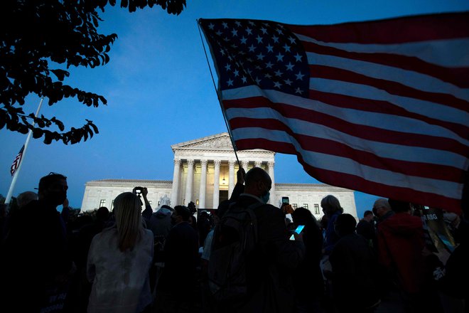 Bo vrhovno sodišče v ZDA kmalu dobilo šestega konservativnega sodnika? FOTO: Jose Luis Magana/AFP