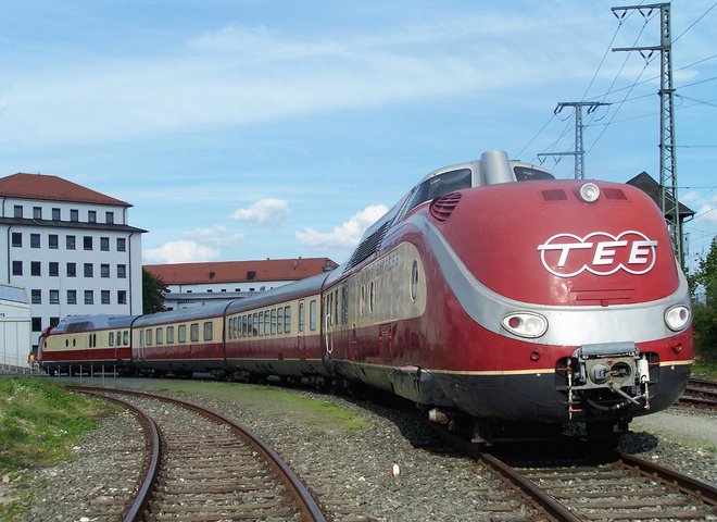 Trans Europ Express je bil tri desetletja pojem udobnega in luksuznega potovanja z železnico. FOTO: Wikipedia