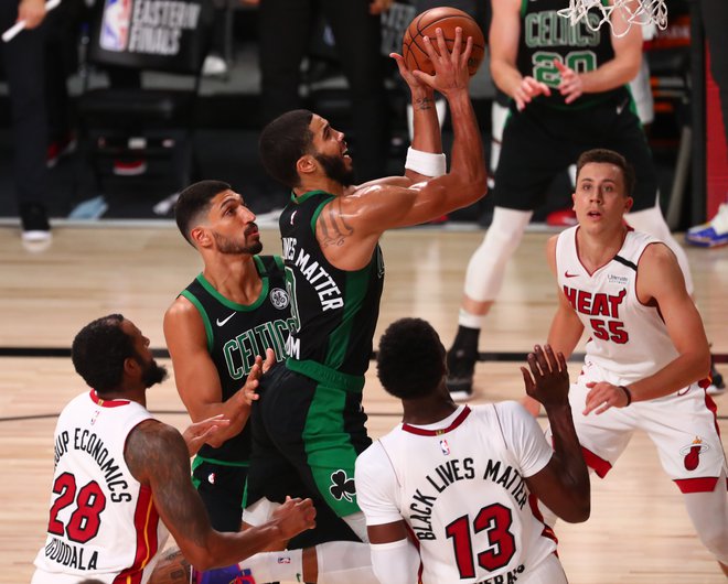 Bostonov krilni igralec Jayson Tatum je bil najboljši strelec pete tekme. FOTO: Kim Klement/USA TODAY Sports.